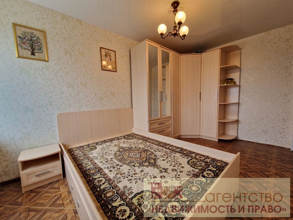 Продажа 2-комнатной квартиры, Радужный, 1-й квартал,  32