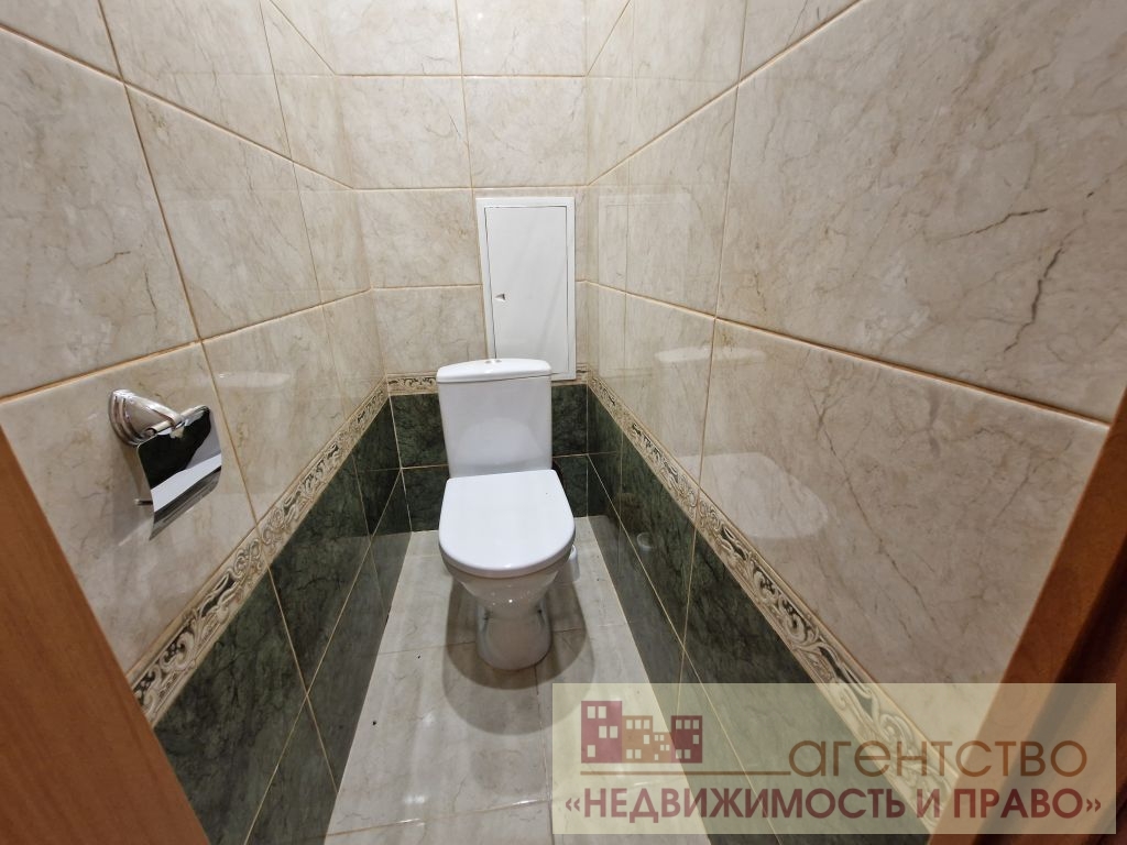 Продажа 2-комнатной квартиры, Радужный, 1-й квартал,  32