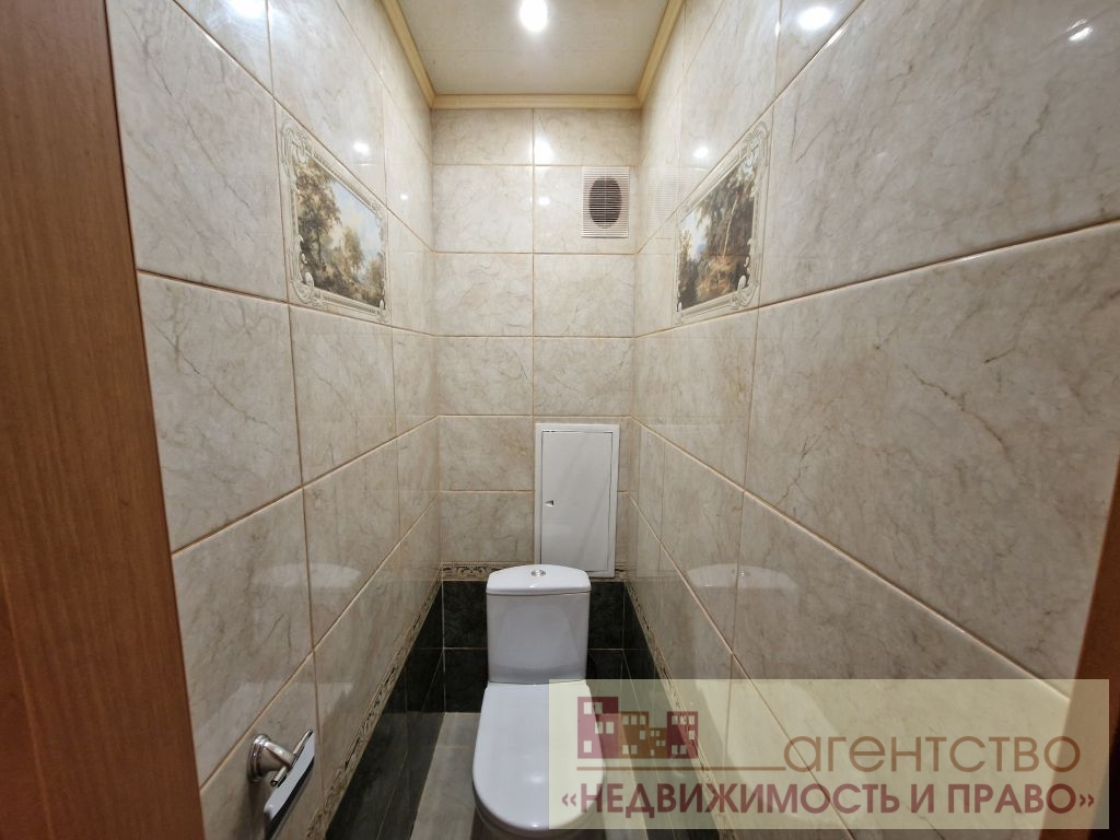 Продажа 2-комнатной квартиры, Радужный, 1-й квартал,  32