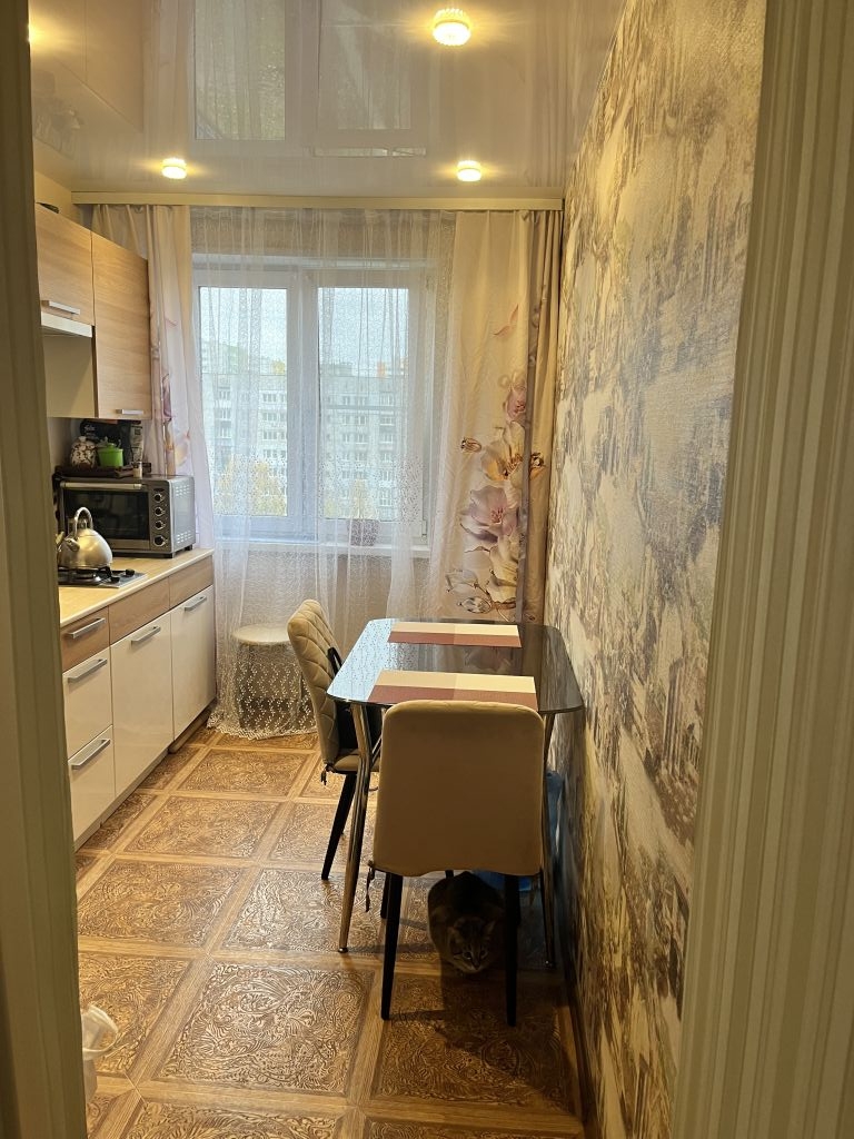 Продажа 2-комнатной квартиры, Нижний Новгород, Островского ул,  6к1