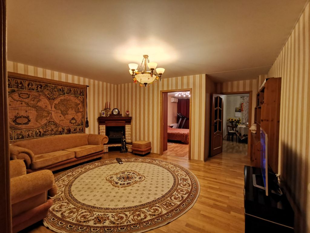 Продажа 2-комнатной квартиры, Нижний Новгород, Гагарина пр-кт,  109