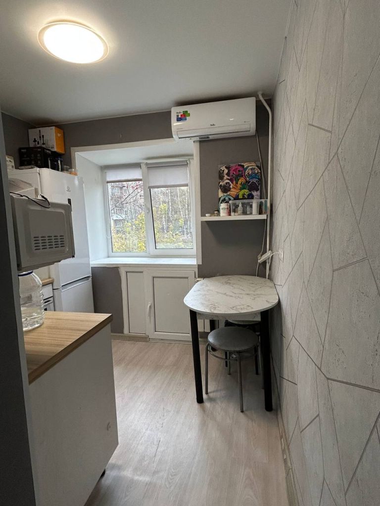 Продажа 2-комнатной квартиры, Пермь, Самолетная ул,  52