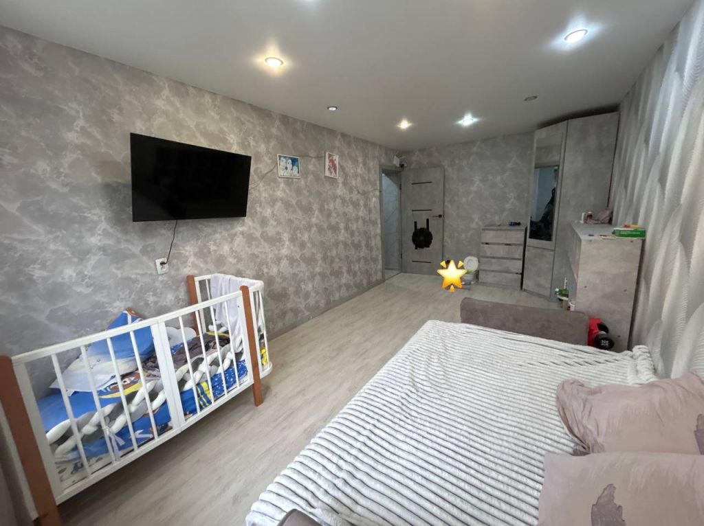 Продажа 2-комнатной квартиры, Пермь, Самолетная ул,  52