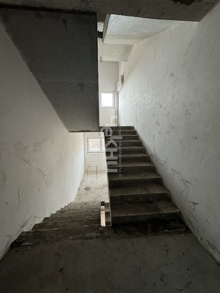 Продажа 2-комнатной новостройки, Новинки, Инженерный пр-зд