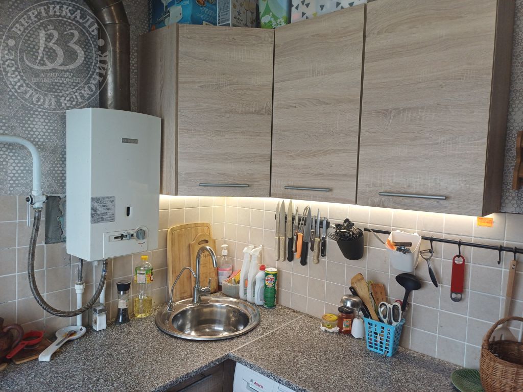 Продажа 4-комнатной квартиры, Дзержинск, Попова ул,  8