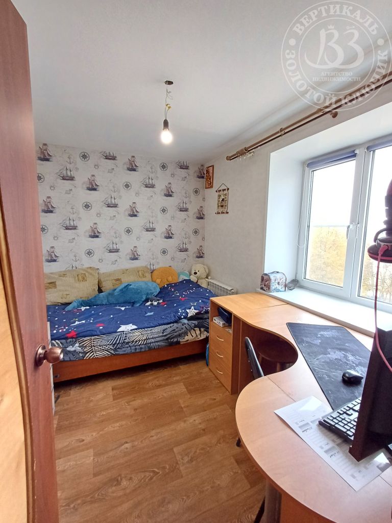 Продажа 4-комнатной квартиры, Дзержинск, Попова ул,  8