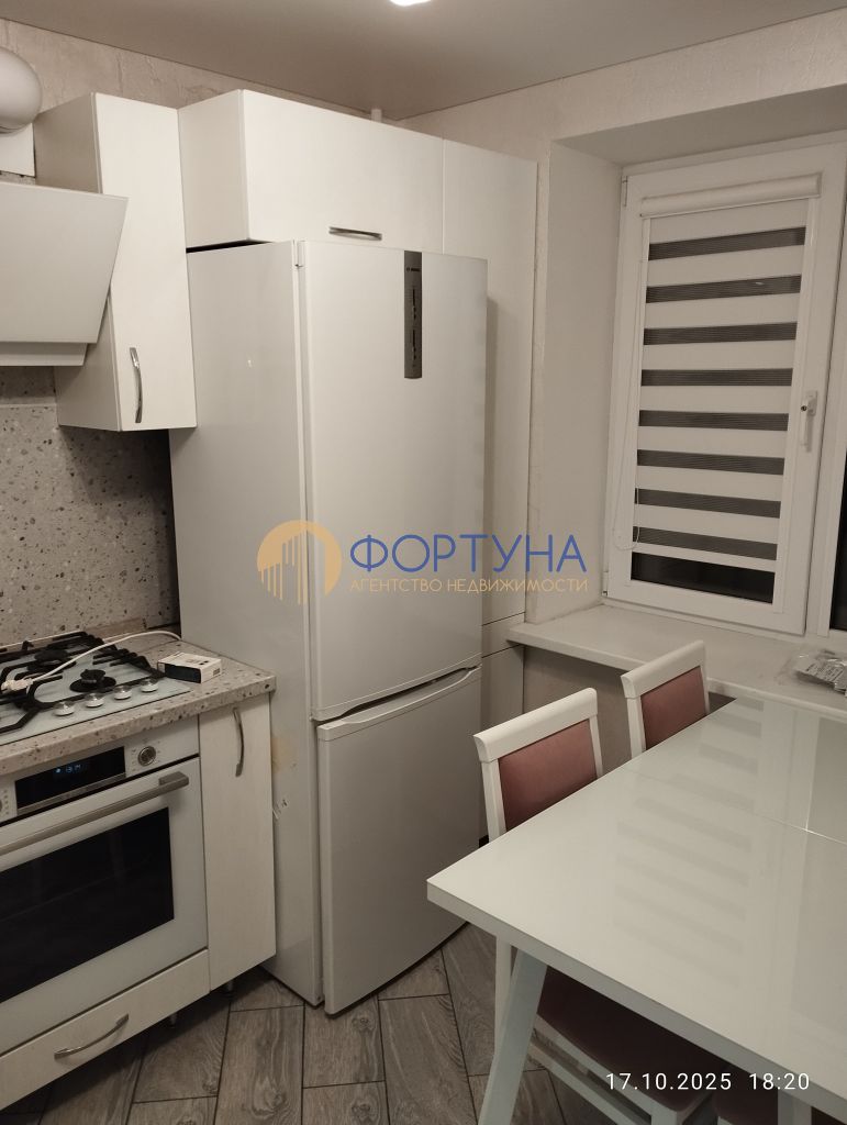 Продажа 2-комнатной квартиры, Белгород, Садовая ул,  120Б
