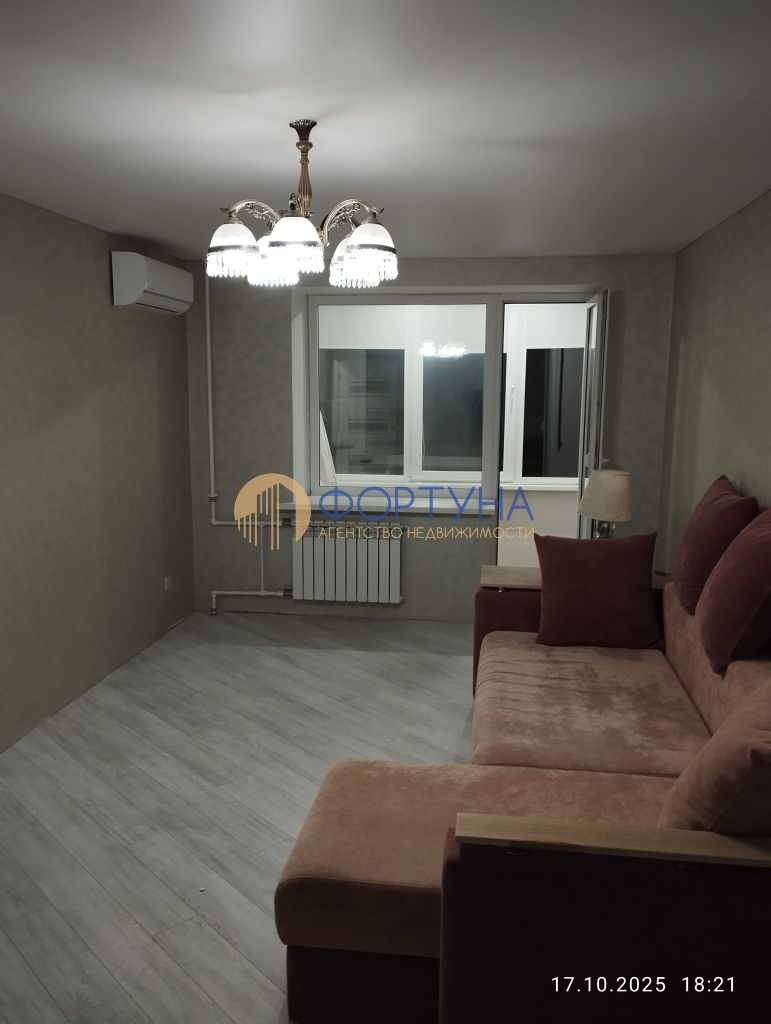 Продажа 2-комнатной квартиры, Белгород, Садовая ул,  120Б