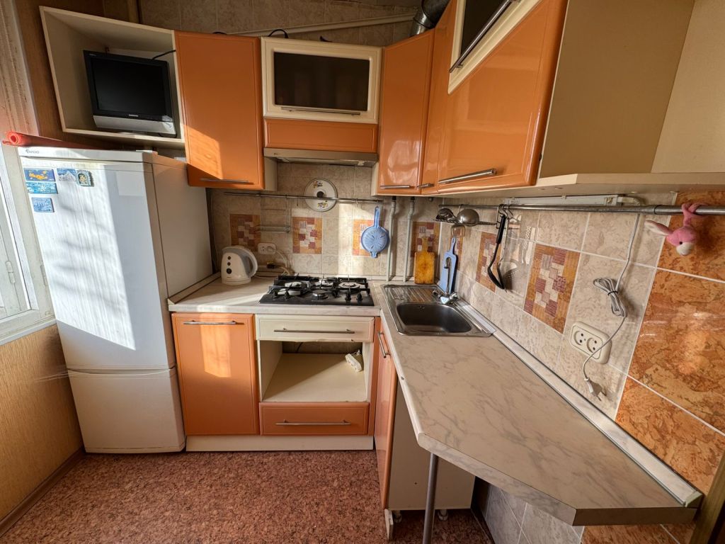 Продажа 2-комнатной квартиры, Шуя, Генерала Горбатова ул,  32