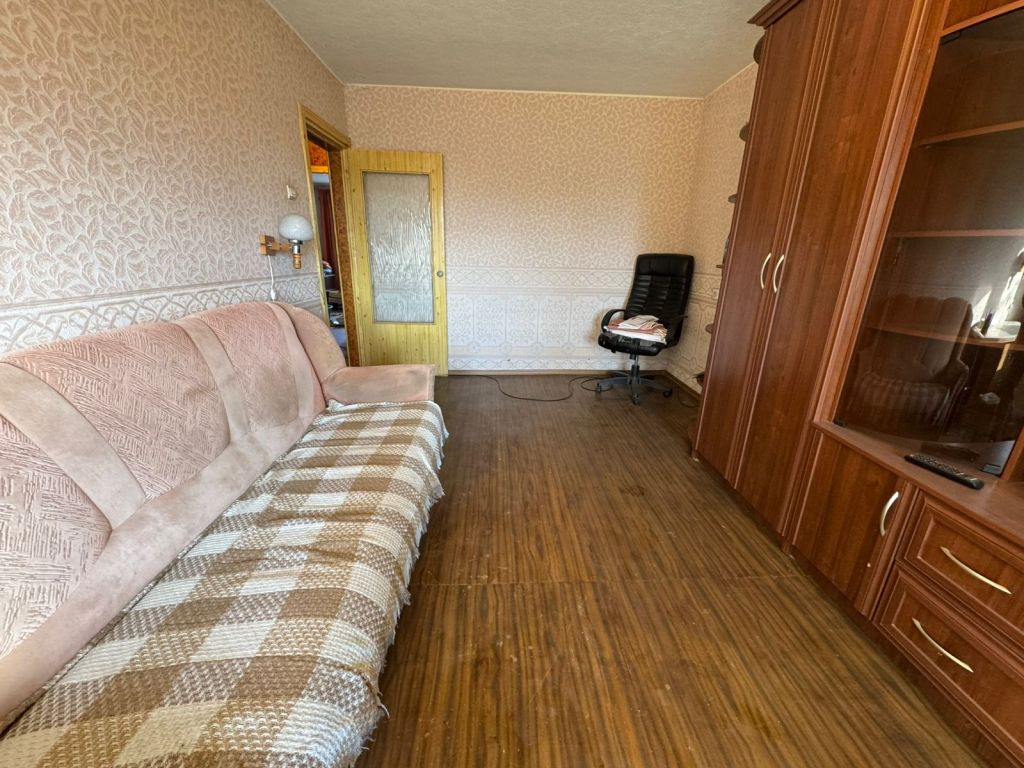 Продажа 2-комнатной квартиры, Шуя, Генерала Горбатова ул,  32