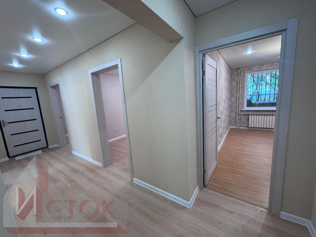 Продажа 5-комнатной квартиры, Энгельс, Фридриха Энгельса пр-кт,  20