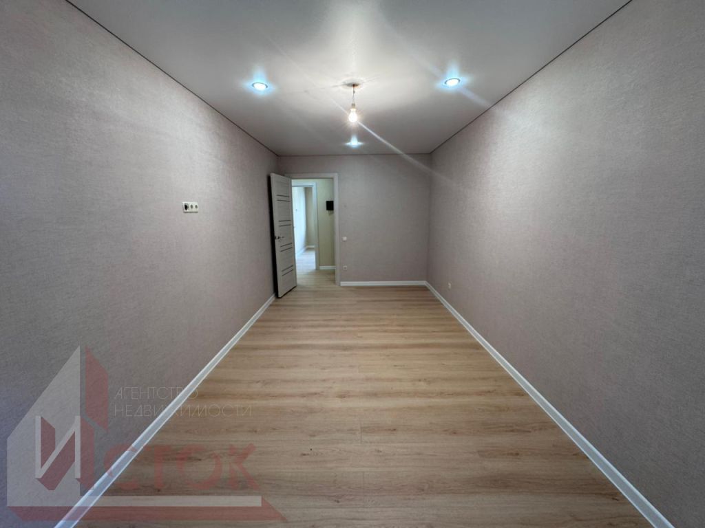 Продажа 5-комнатной квартиры, Энгельс, Фридриха Энгельса пр-кт,  20