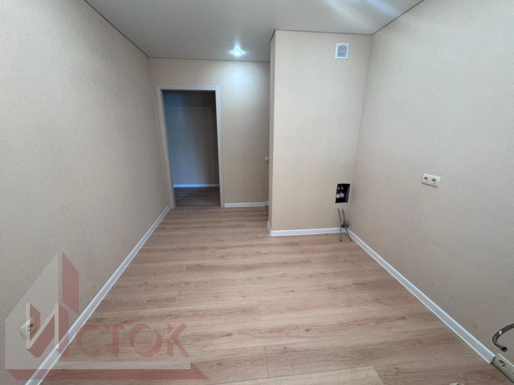 Продажа 5-комнатной квартиры, Энгельс, Фридриха Энгельса пр-кт,  20