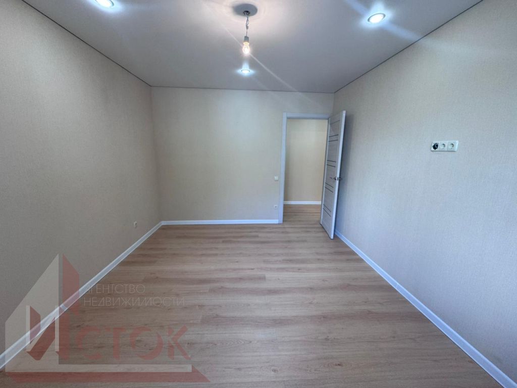 Продажа 5-комнатной квартиры, Энгельс, Фридриха Энгельса пр-кт,  20