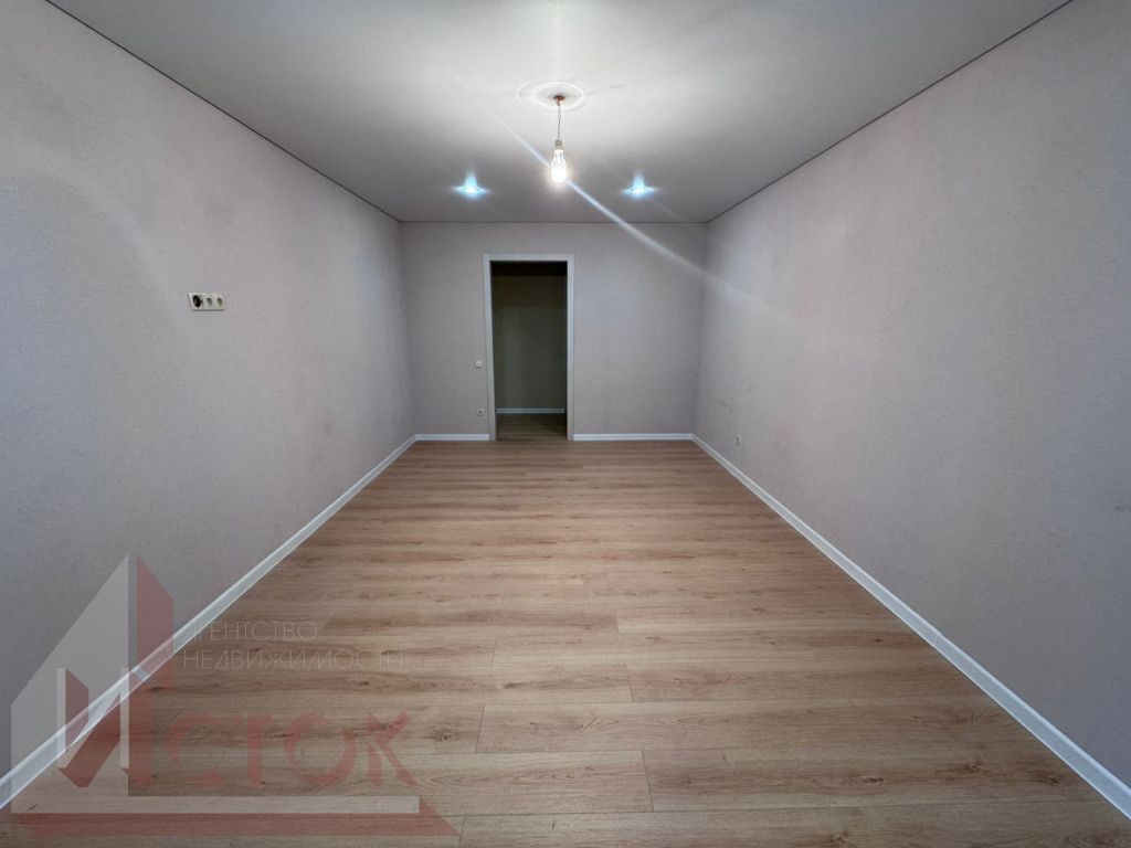 Продажа 5-комнатной квартиры, Энгельс, Фридриха Энгельса пр-кт,  20