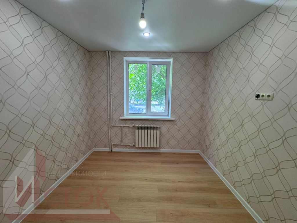 Продажа 5-комнатной квартиры, Энгельс, Фридриха Энгельса пр-кт,  20