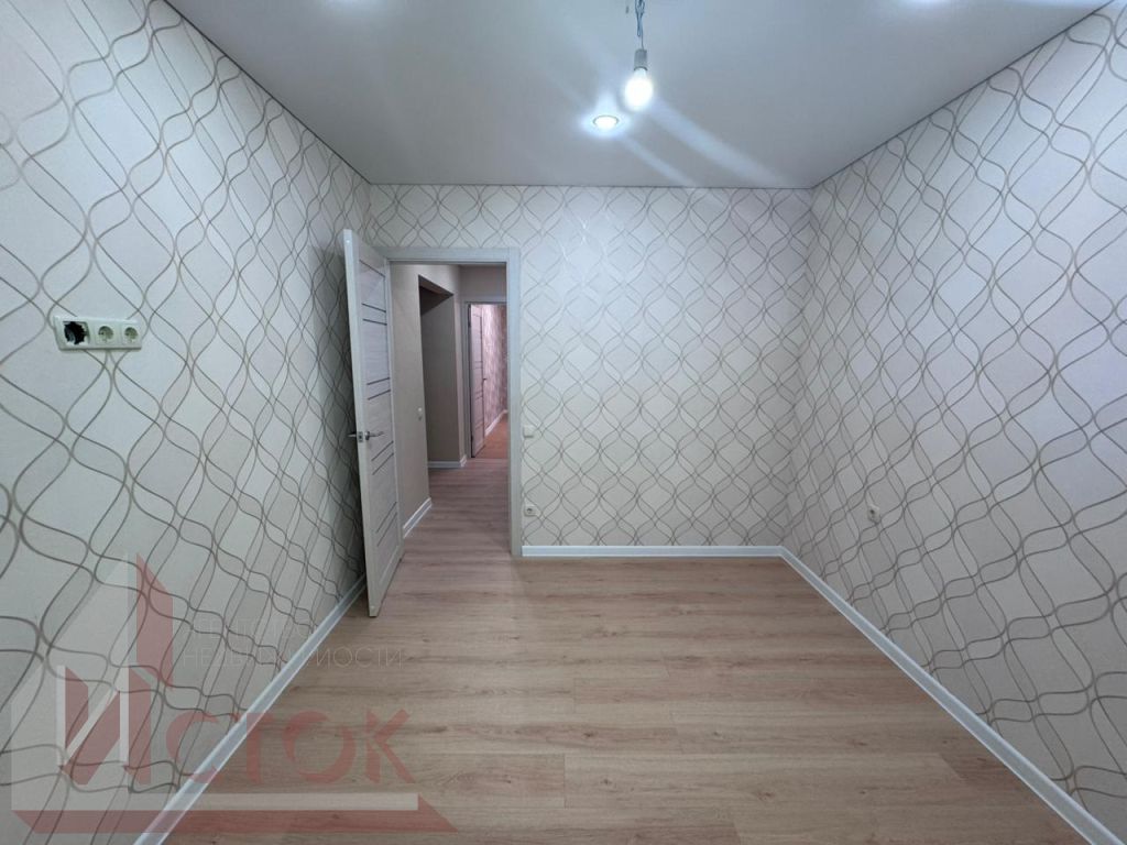 Продажа 5-комнатной квартиры, Энгельс, Фридриха Энгельса пр-кт,  20