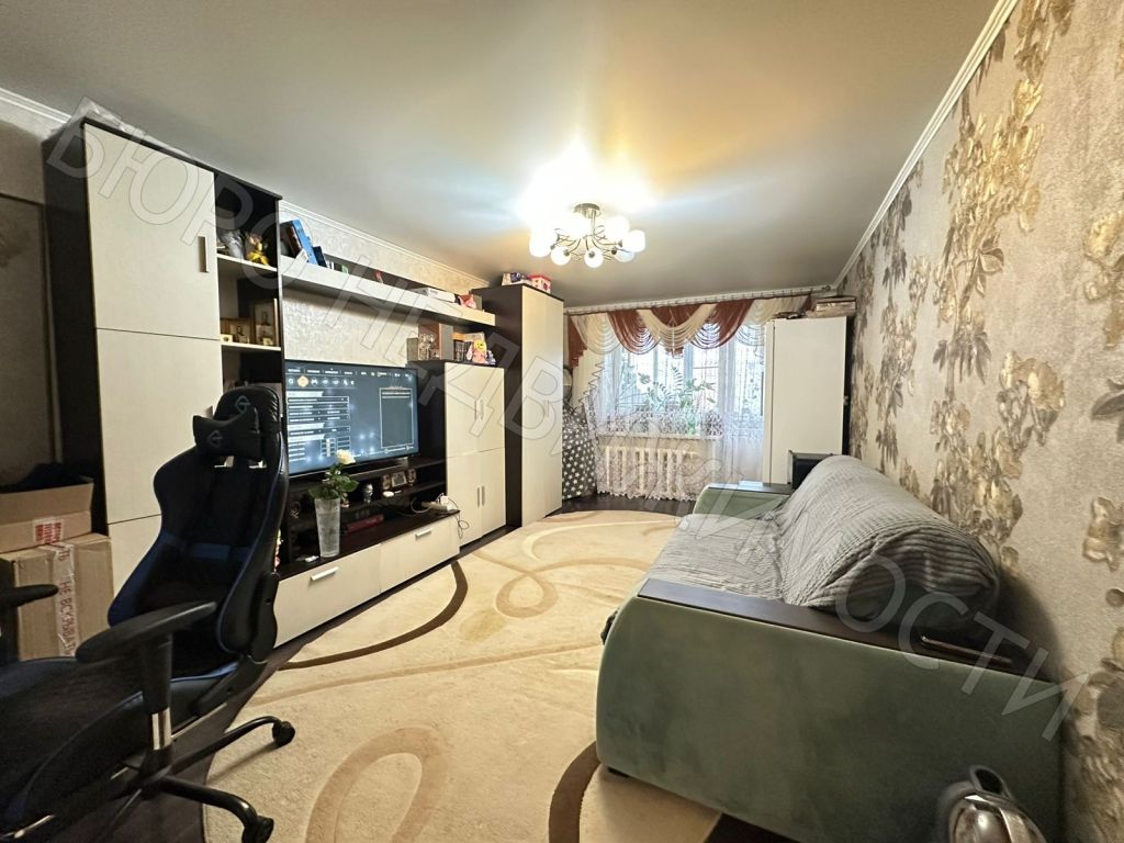 Продажа 2-комнатной квартиры, Балашов, Молодежная ул,  7