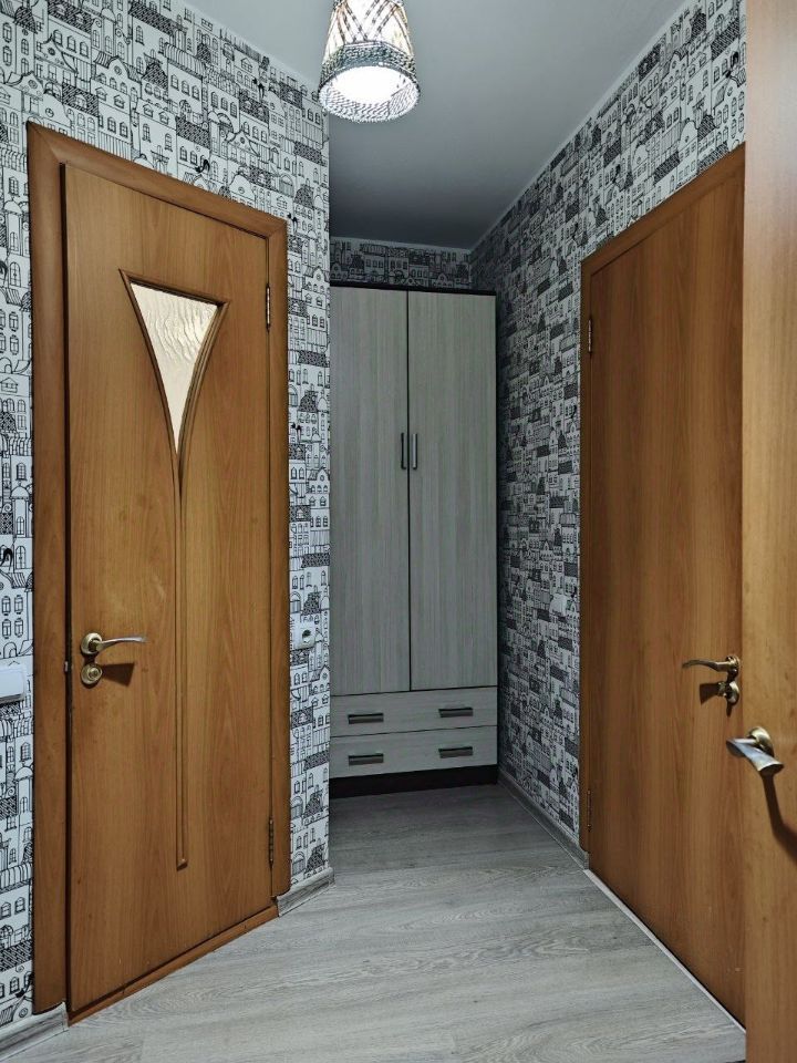 Продажа 1-комнатной квартиры, Саратов, Бардина ул,  1