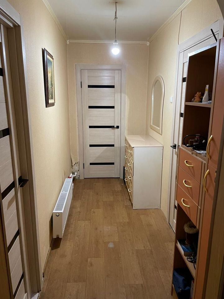 Продажа 4-комнатной квартиры, Саратов, Лесная ул,  1