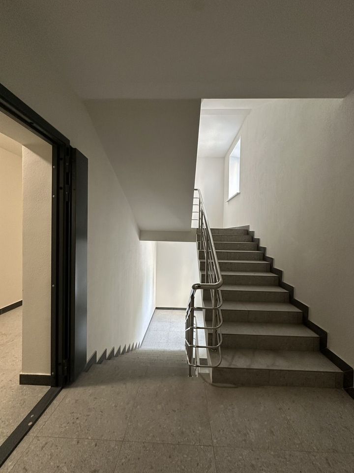 Продажа 2-комнатной квартиры, Кострома, Ленина ул,  148