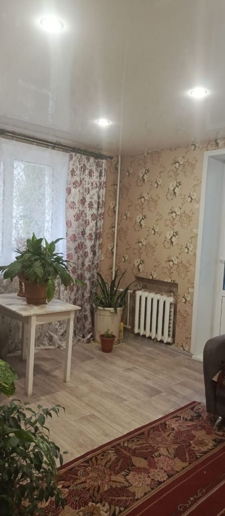 Продажа 3-комнатной квартиры, Энгельс, Гагарина ул,  31