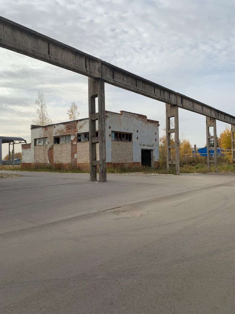 Аренда коммерческой недвижимости, 2000м <sup>2</sup>, Грозилово, Шоссейная Улица,  1