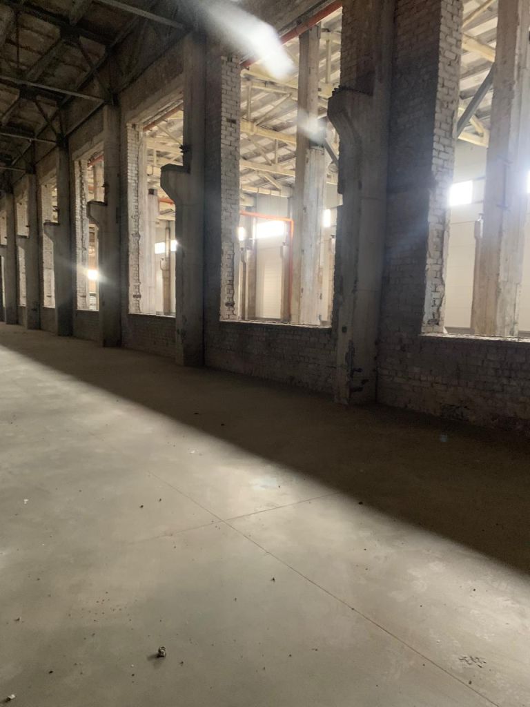 Аренда коммерческой недвижимости, 2000м <sup>2</sup>, Грозилово, Шоссейная Улица,  1