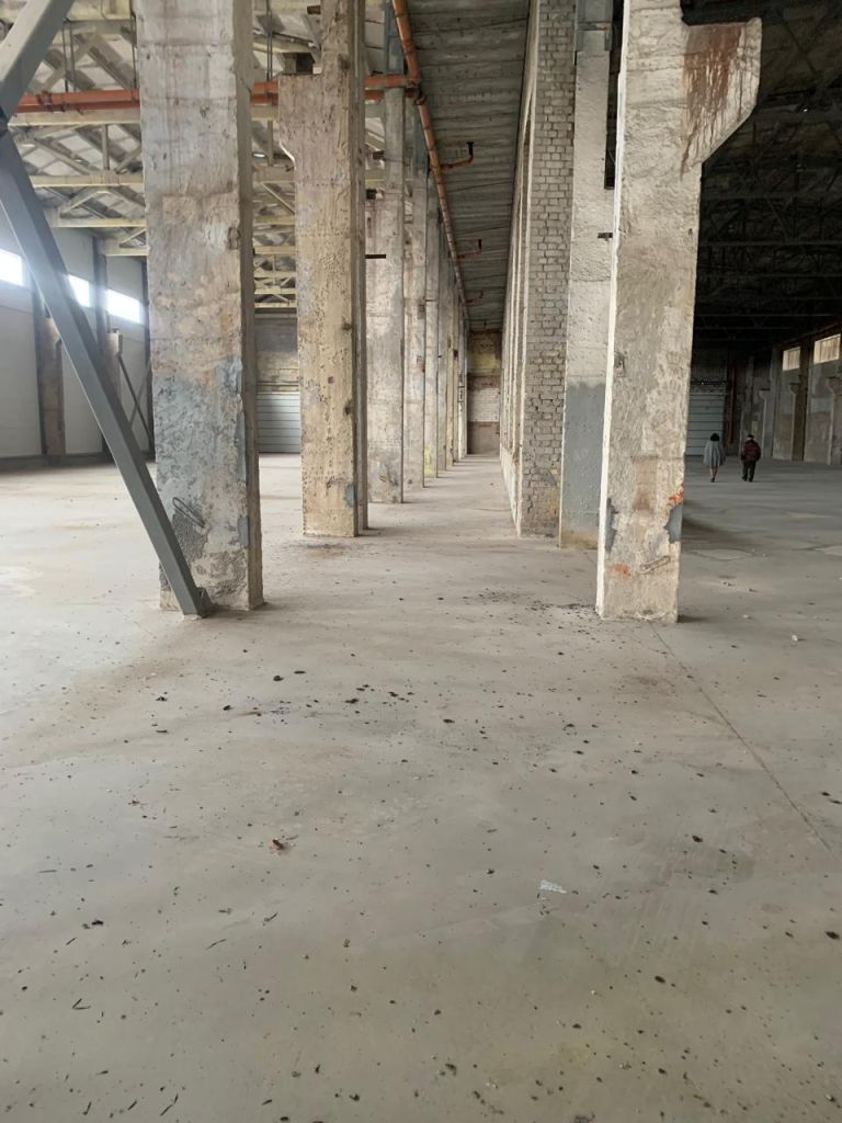 Аренда коммерческой недвижимости, 2000м <sup>2</sup>, Грозилово, Шоссейная Улица,  1