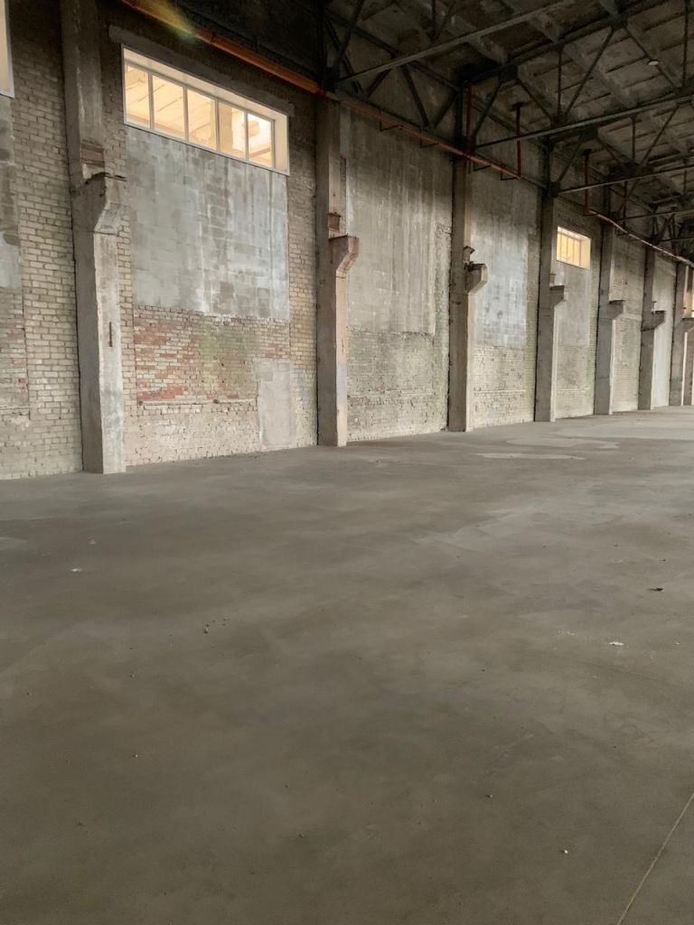 Аренда коммерческой недвижимости, 2000м <sup>2</sup>, Грозилово, Шоссейная Улица,  1