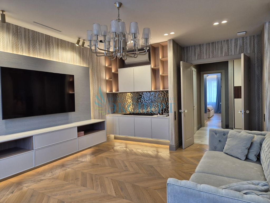 Продажа 2-комнатной квартиры, Нижний Новгород, Максима Горького ул,  70