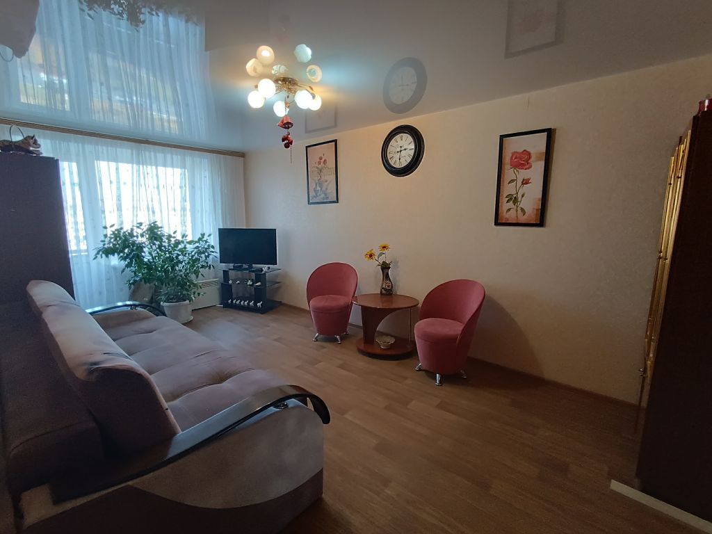 Продажа 3-комнатной квартиры, Дзержинск, Циолковского пр-кт,  73