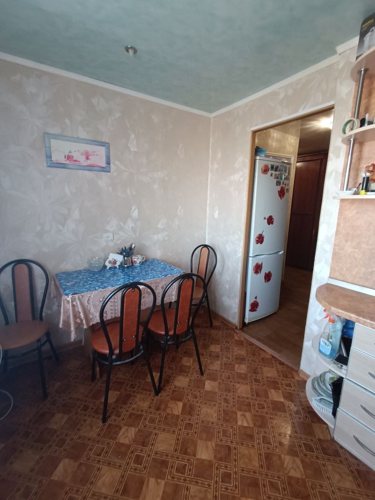 Продажа 3-комнатной квартиры, Дзержинск, Циолковского пр-кт,  73