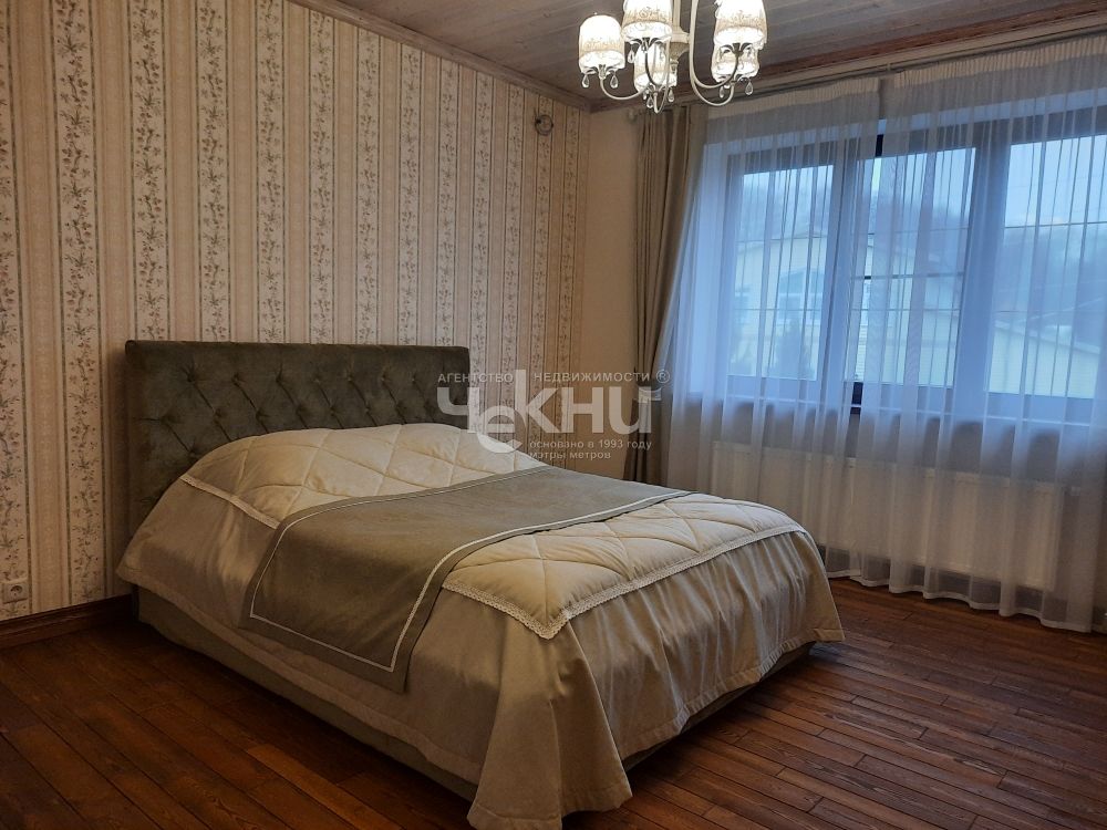 Продажа дома, 220м <sup>2</sup>, 4 сот., Климотино,  10а