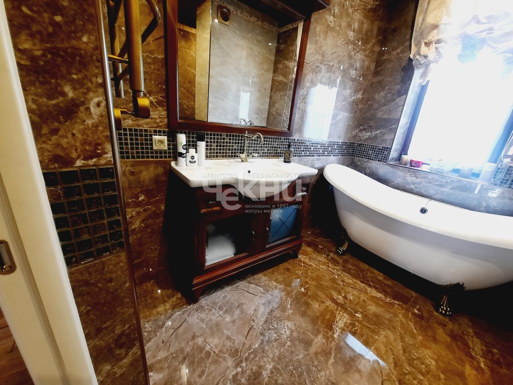 Продажа дома, 220м <sup>2</sup>, 4 сот., Климотино,  10а