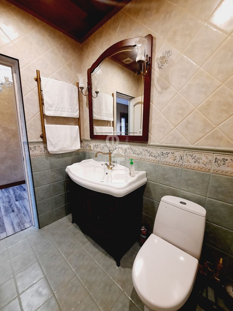 Продажа дома, 220м <sup>2</sup>, 4 сот., Климотино,  10а