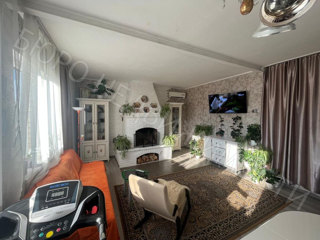 Продажа дома, 185м <sup>2</sup>, 40 сот., Алмазово, Октябрьская,  52