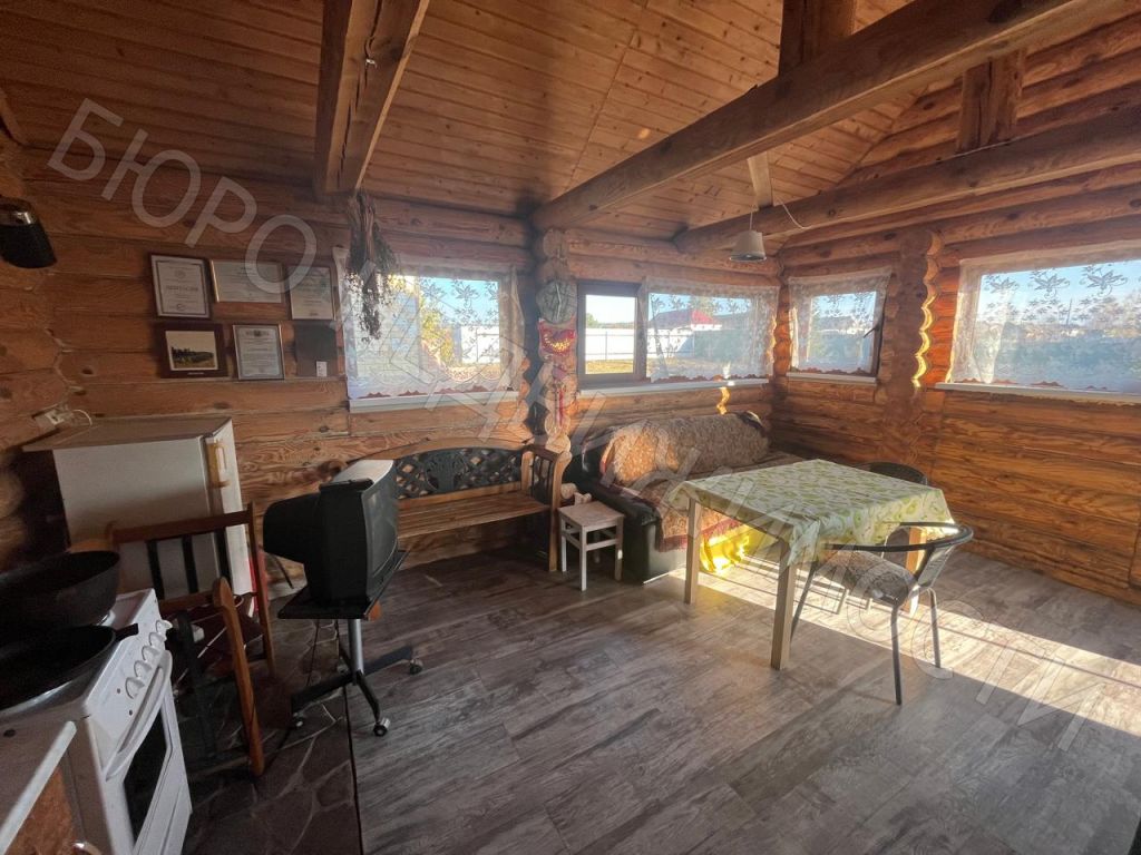 Продажа дома, 185м <sup>2</sup>, 40 сот., Алмазово, Октябрьская,  52