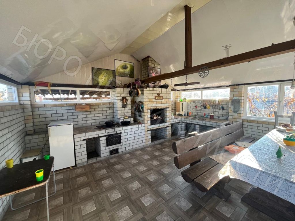 Продажа дома, 185м <sup>2</sup>, 40 сот., Алмазово, Октябрьская,  52