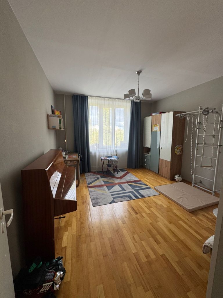 Продажа 3-комнатной квартиры, Нижний Новгород, Кирова пр-кт,  6