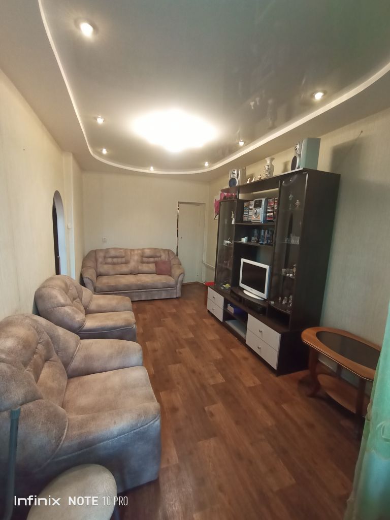 Продажа 1-комнатной квартиры, Нижний Новгород, Героя Советского Союза Поющева ул,  9