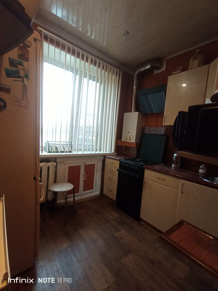 Продажа 1-комнатной квартиры, Нижний Новгород, Героя Советского Союза Поющева ул,  9