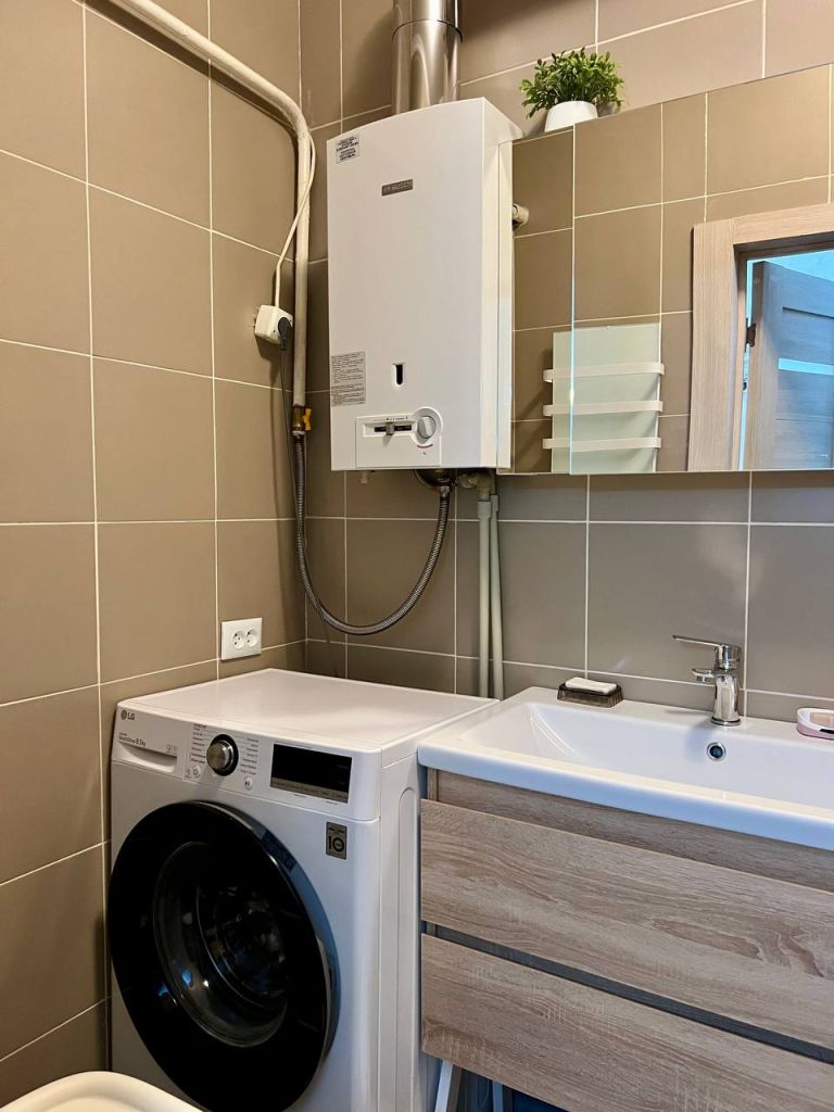 Продажа 2-комнатной квартиры, Дзержинск, Гастелло ул,  3