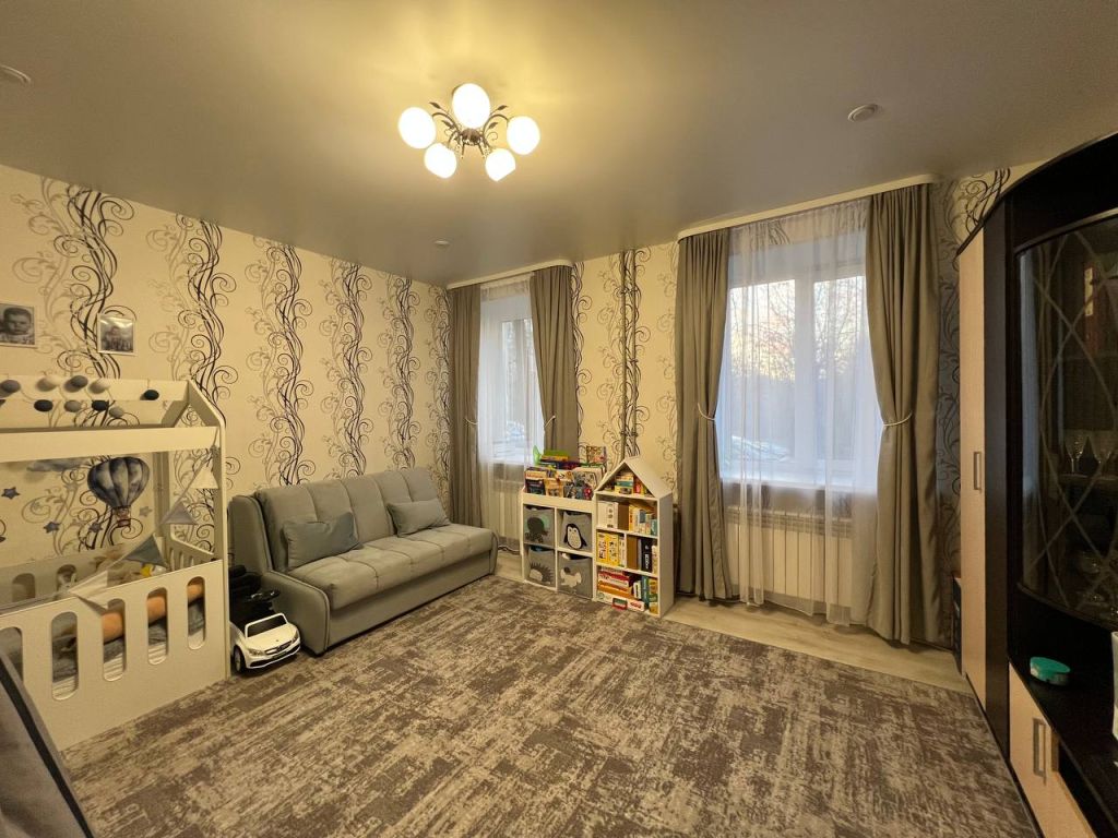 Продажа 2-комнатной квартиры, Дзержинск, Гастелло ул,  3