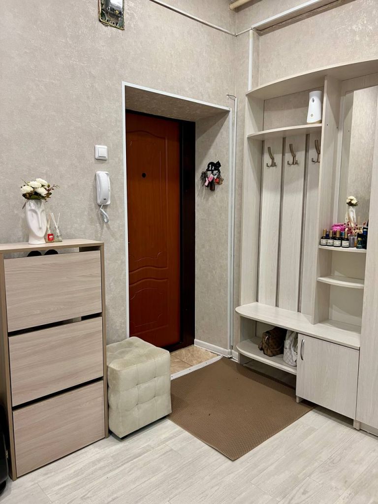 Продажа 2-комнатной квартиры, Дзержинск, Гастелло ул,  3