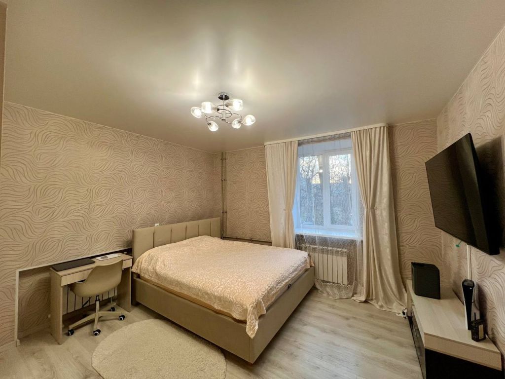 Продажа 2-комнатной квартиры, Дзержинск, Гастелло ул,  3