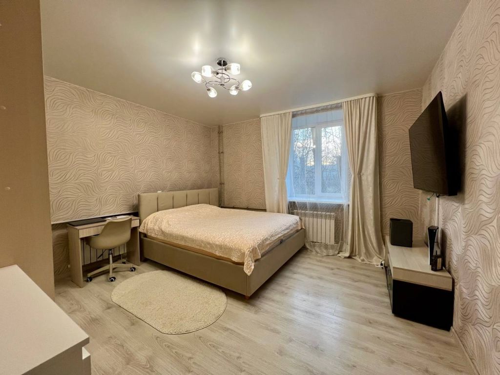 Продажа 2-комнатной квартиры, Дзержинск, Гастелло ул,  3