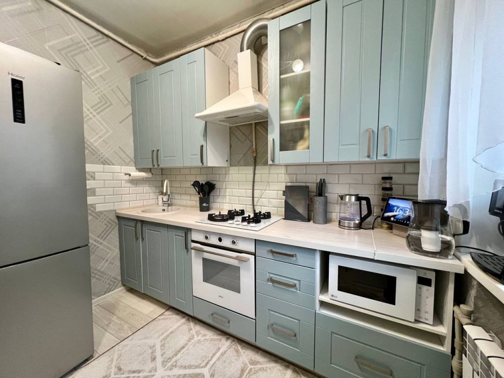 Продажа 2-комнатной квартиры, Дзержинск, Гастелло ул,  3