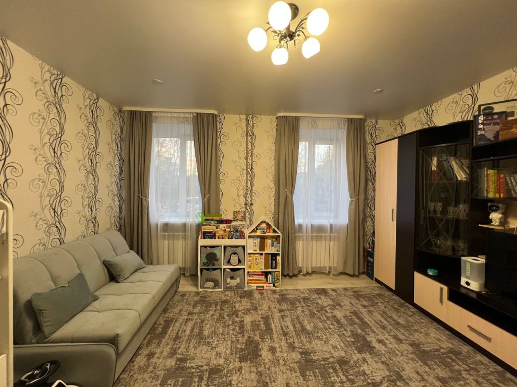 Продажа 2-комнатной квартиры, Дзержинск, Гастелло ул,  3