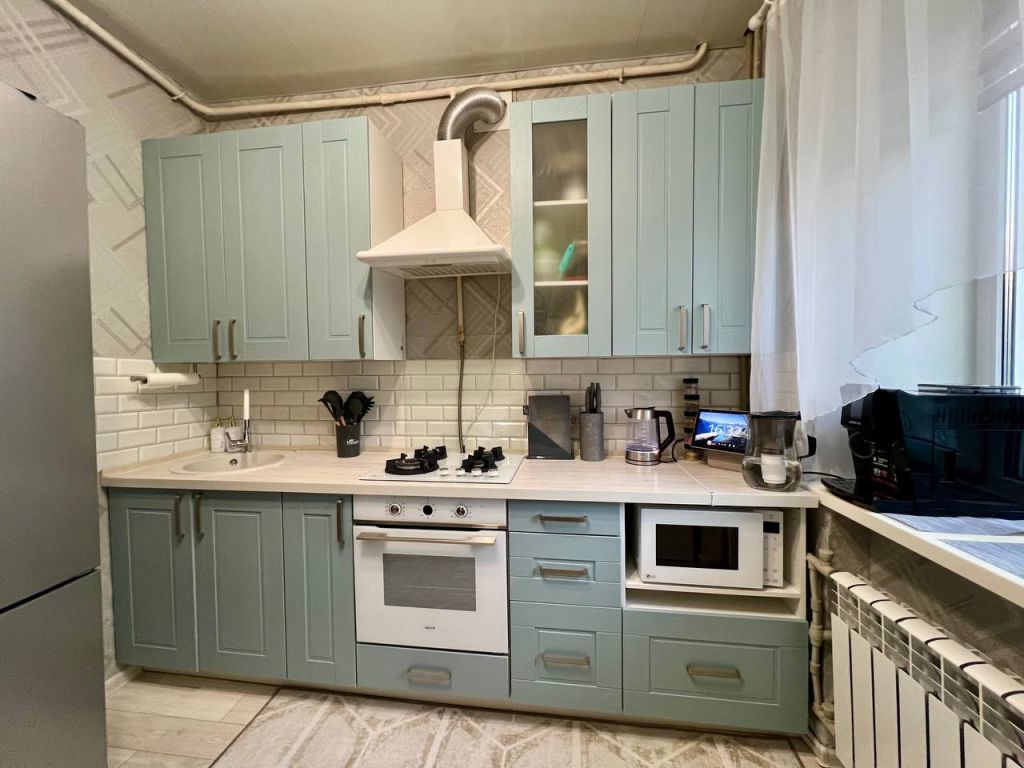 Продажа 2-комнатной квартиры, Дзержинск, Гастелло ул,  3